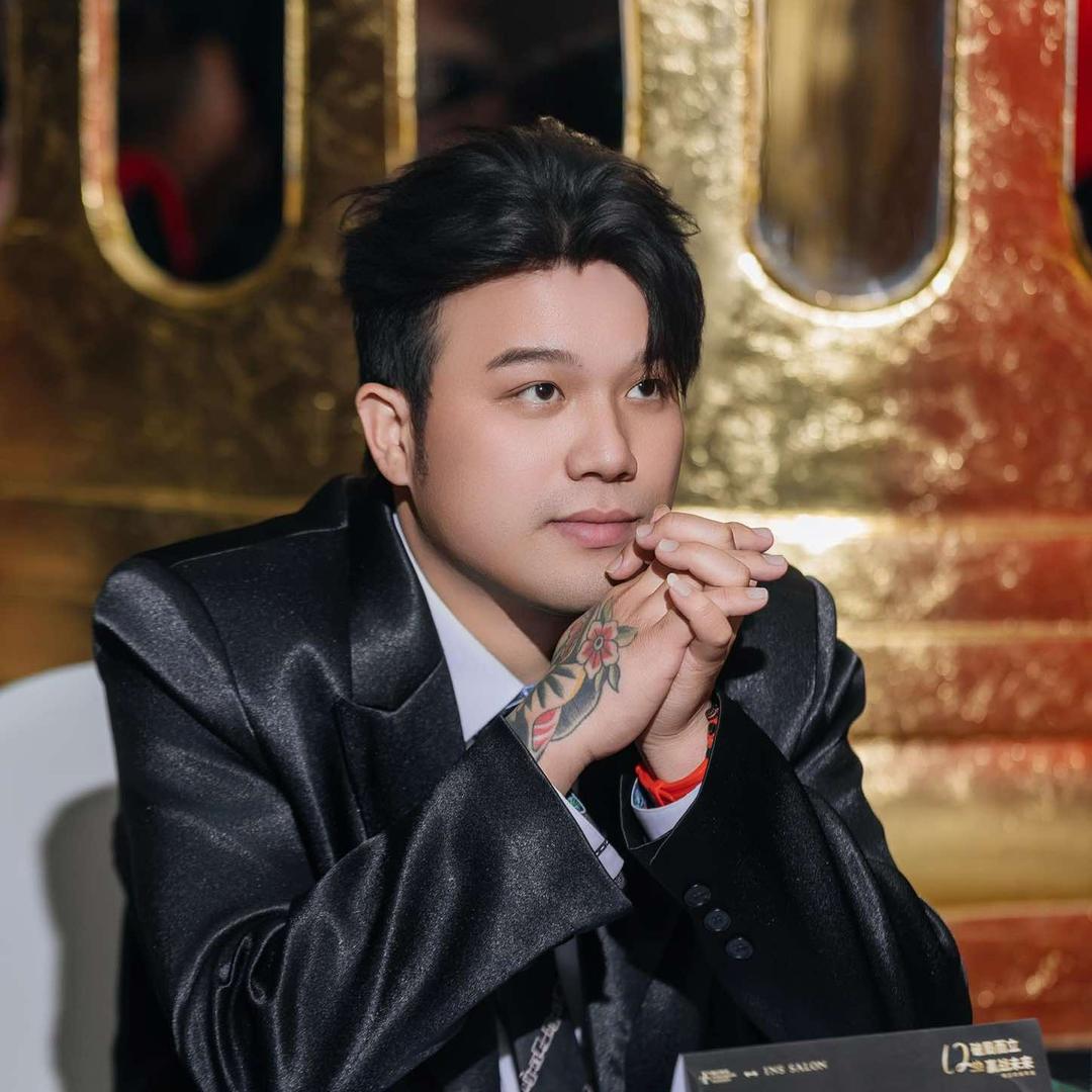 明日时尚INS 店® 主理人-皮Pi