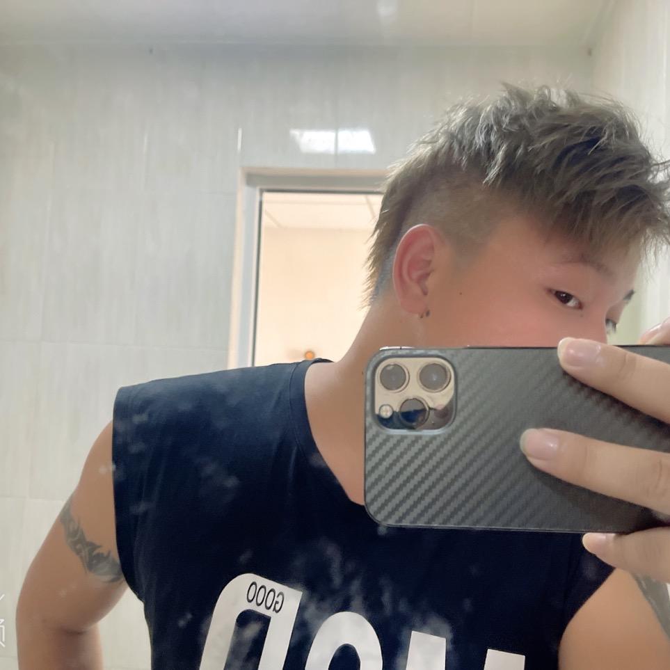 粤囧先生乄