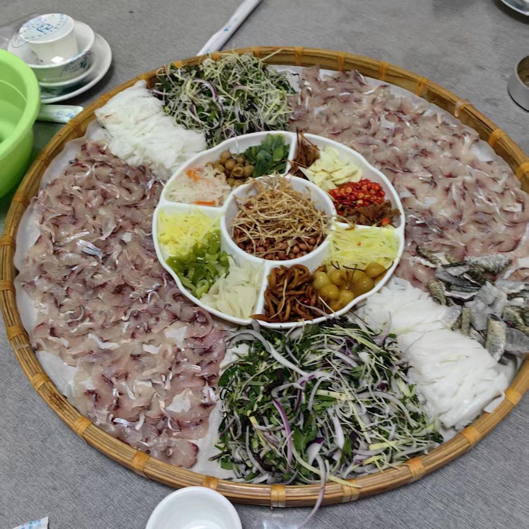 🐠🐠🐟🐠🐠🐠🐬