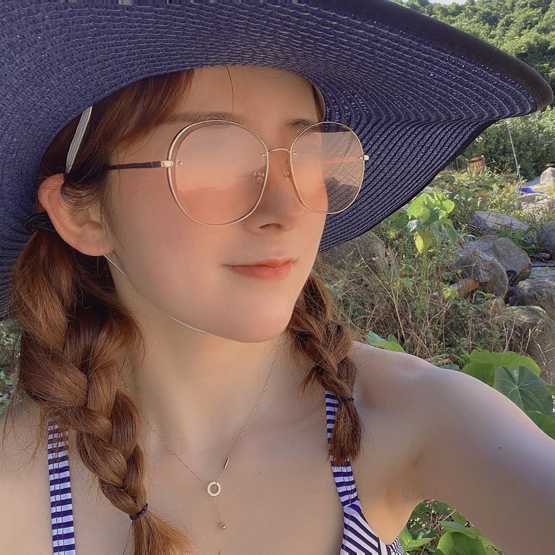 @娜么可爱😻
