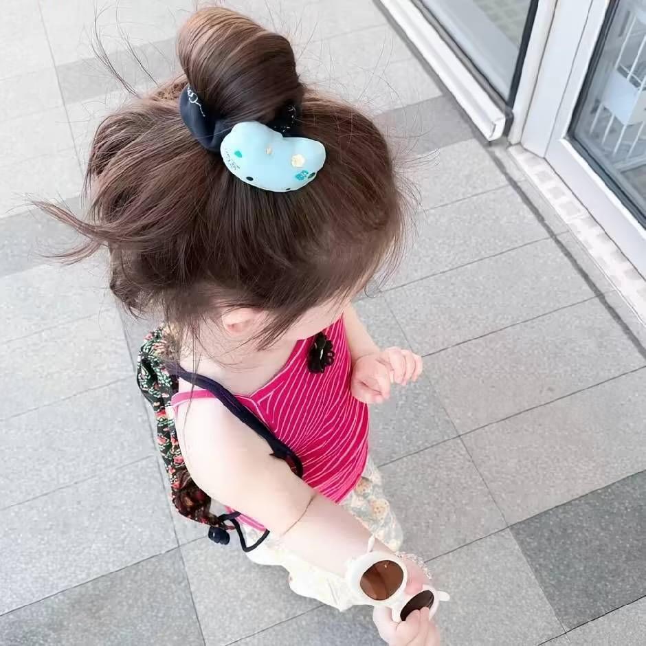 小雯.
