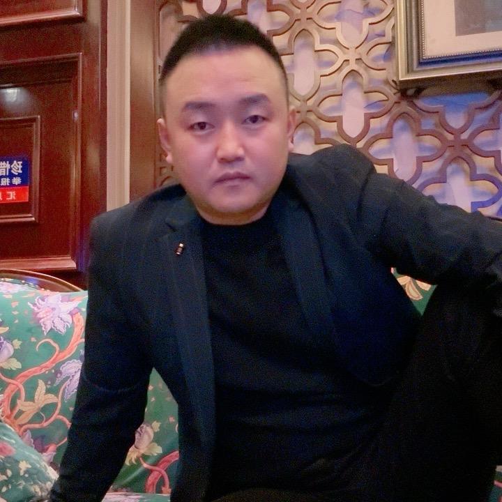 🌈  吴大满  ¹⁹⁸⁷