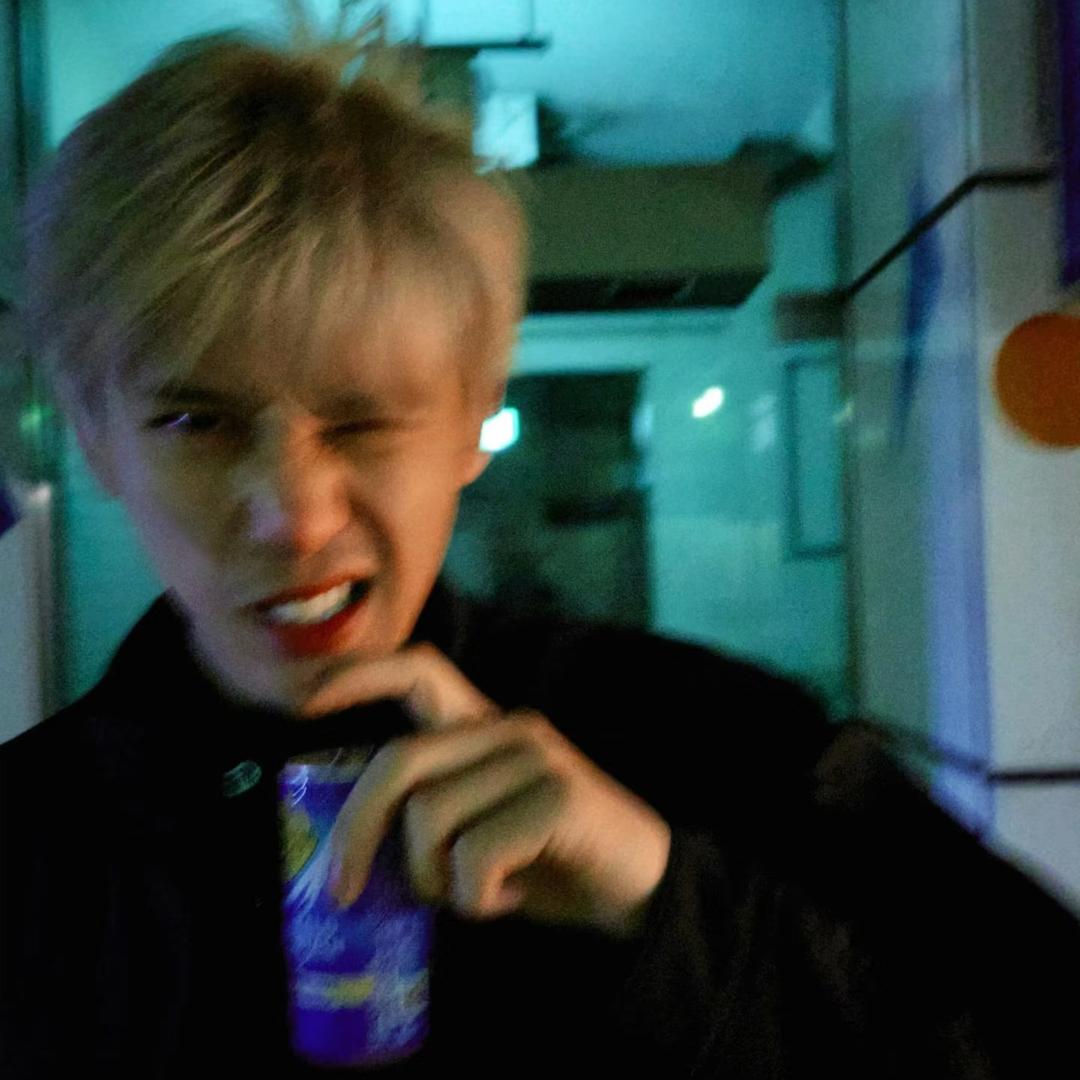 三阿哥又长高了