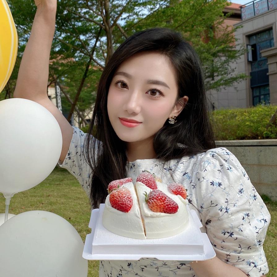 洪熙熙（22号榴芒冰皮月饼专场）