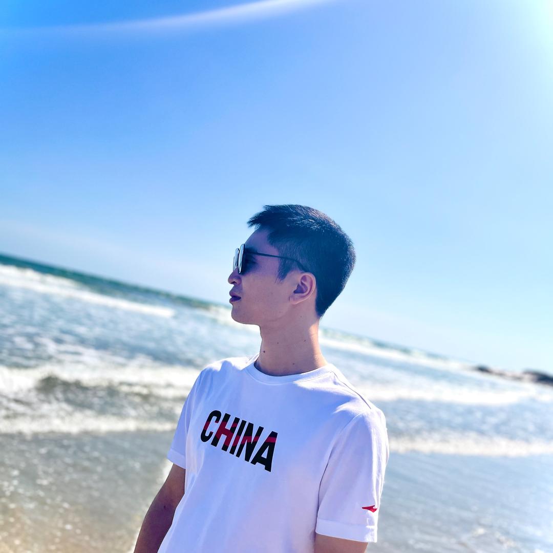 有翼