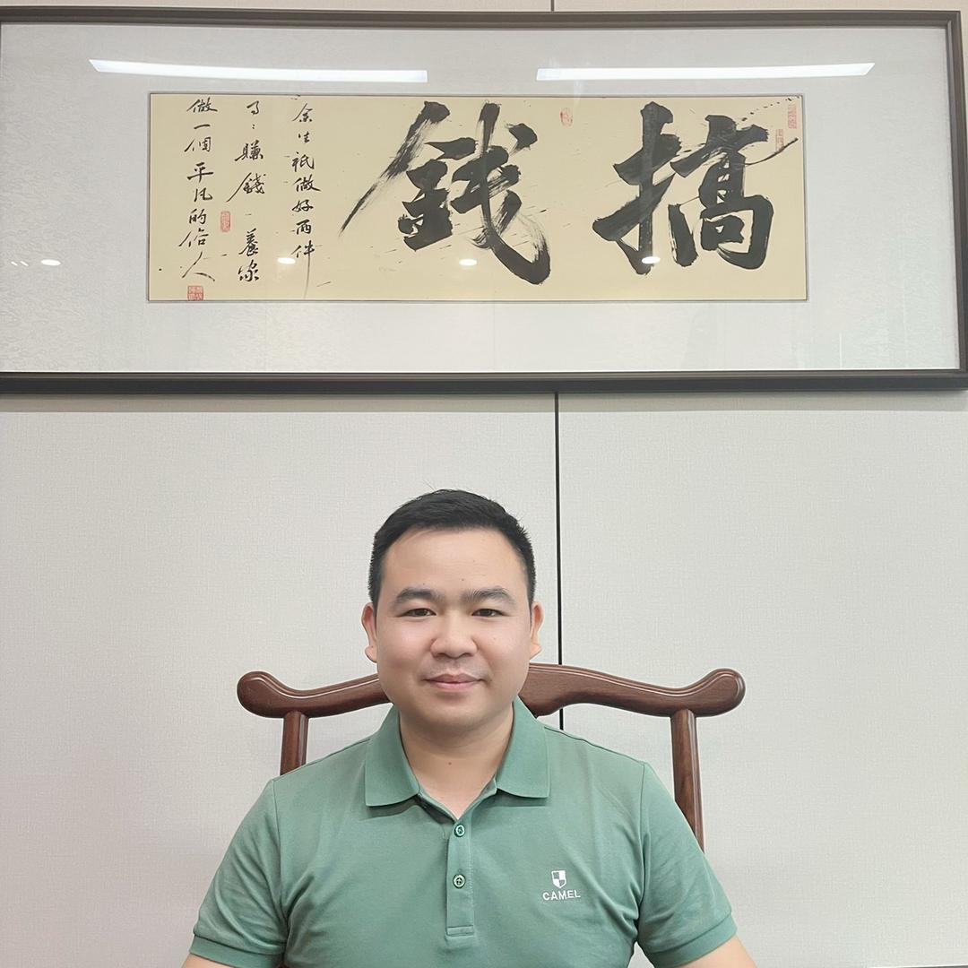 装饰画方案集成商·龙利