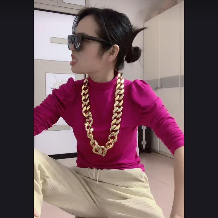温柔的柳燕