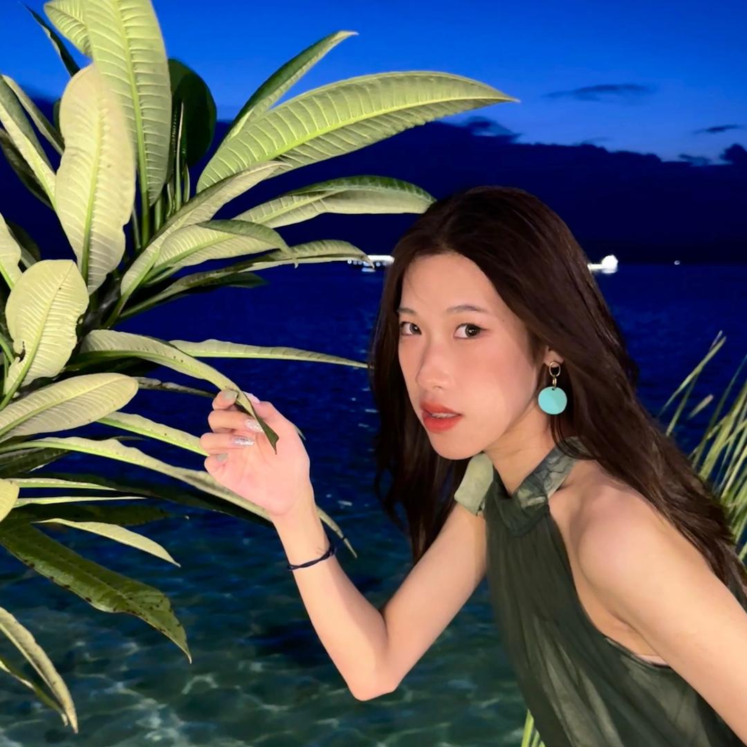 沁小苒