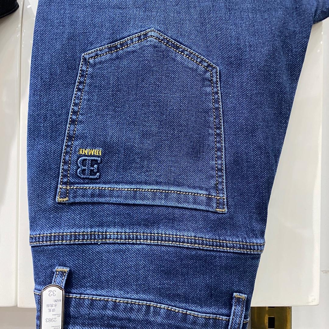 北纬30度男装集合店