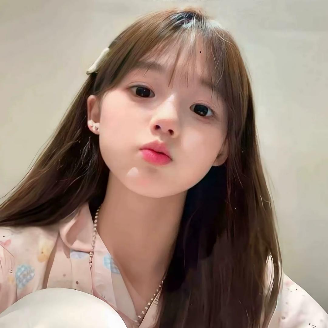 小猫爱吃鱼≽^•༚•