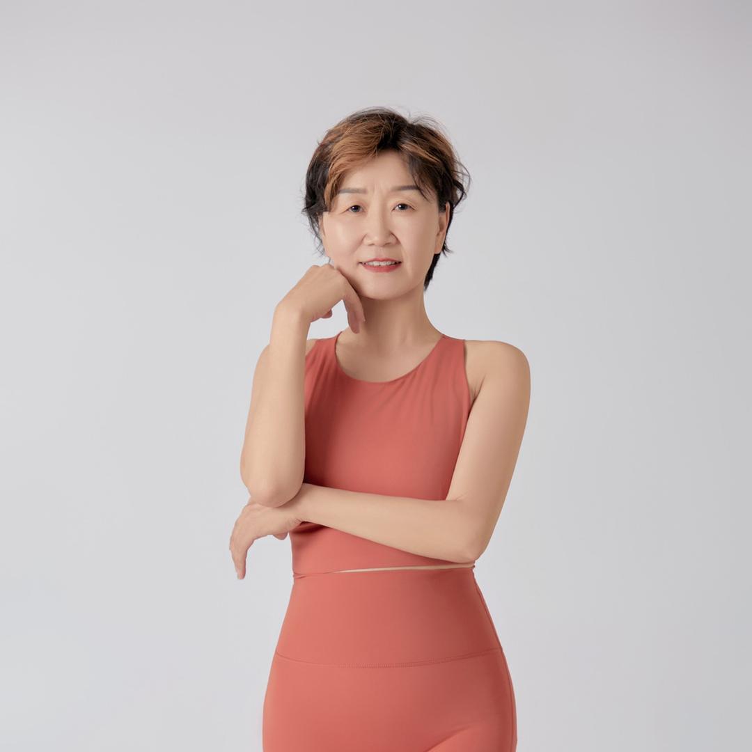 思梵瑜伽～红红老师