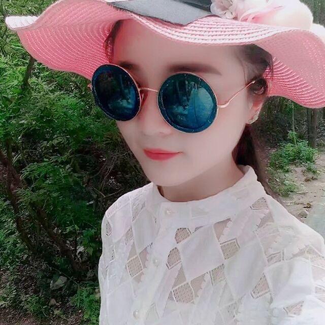 👑伊伊