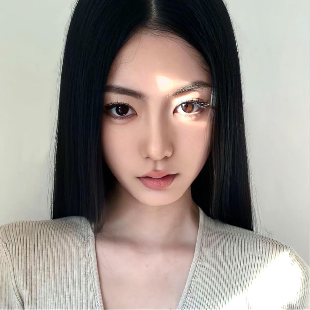 娜娜.