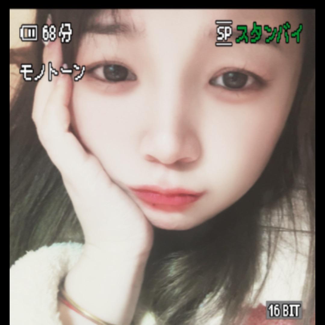 忆䇦