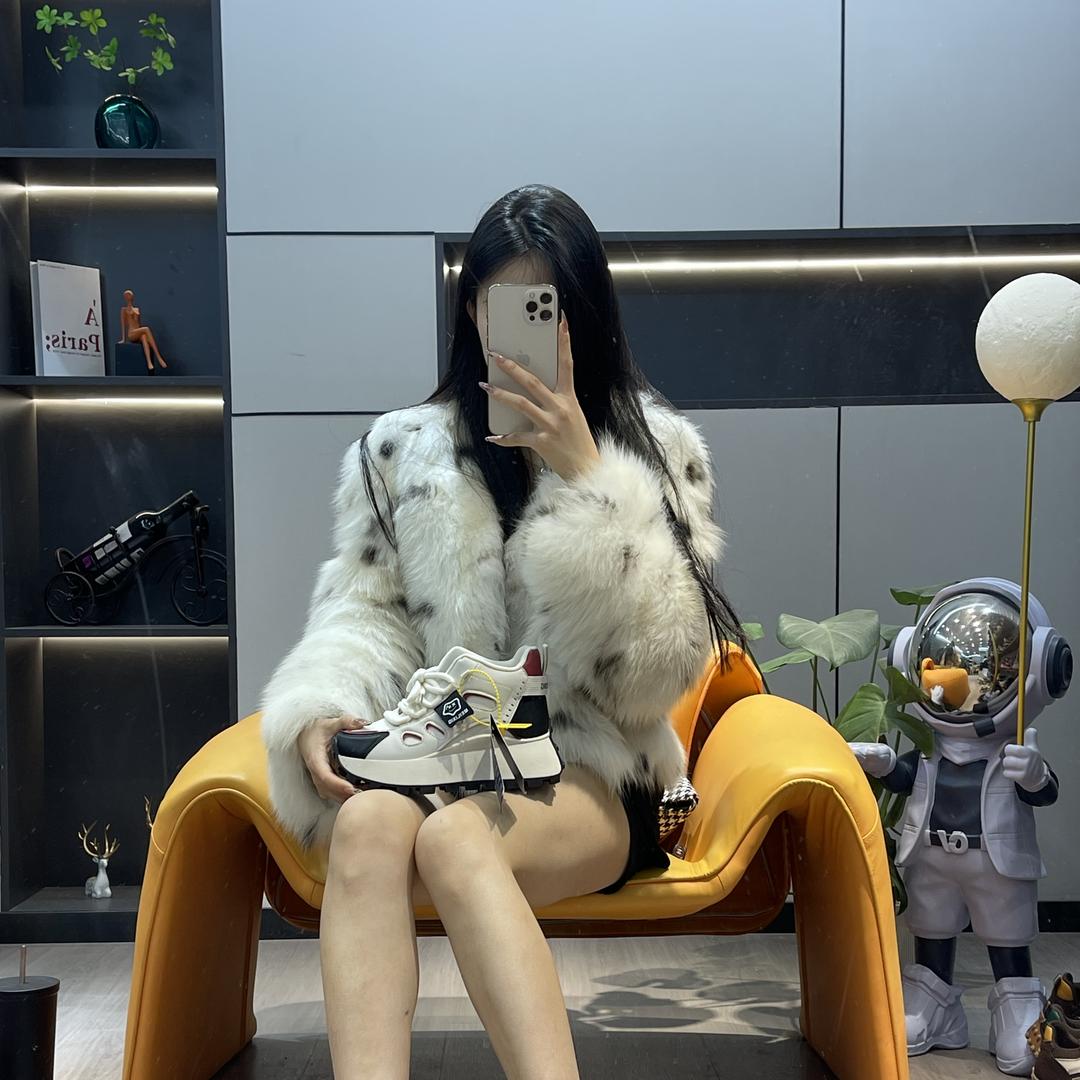 婷宝温州女鞋源头工厂店