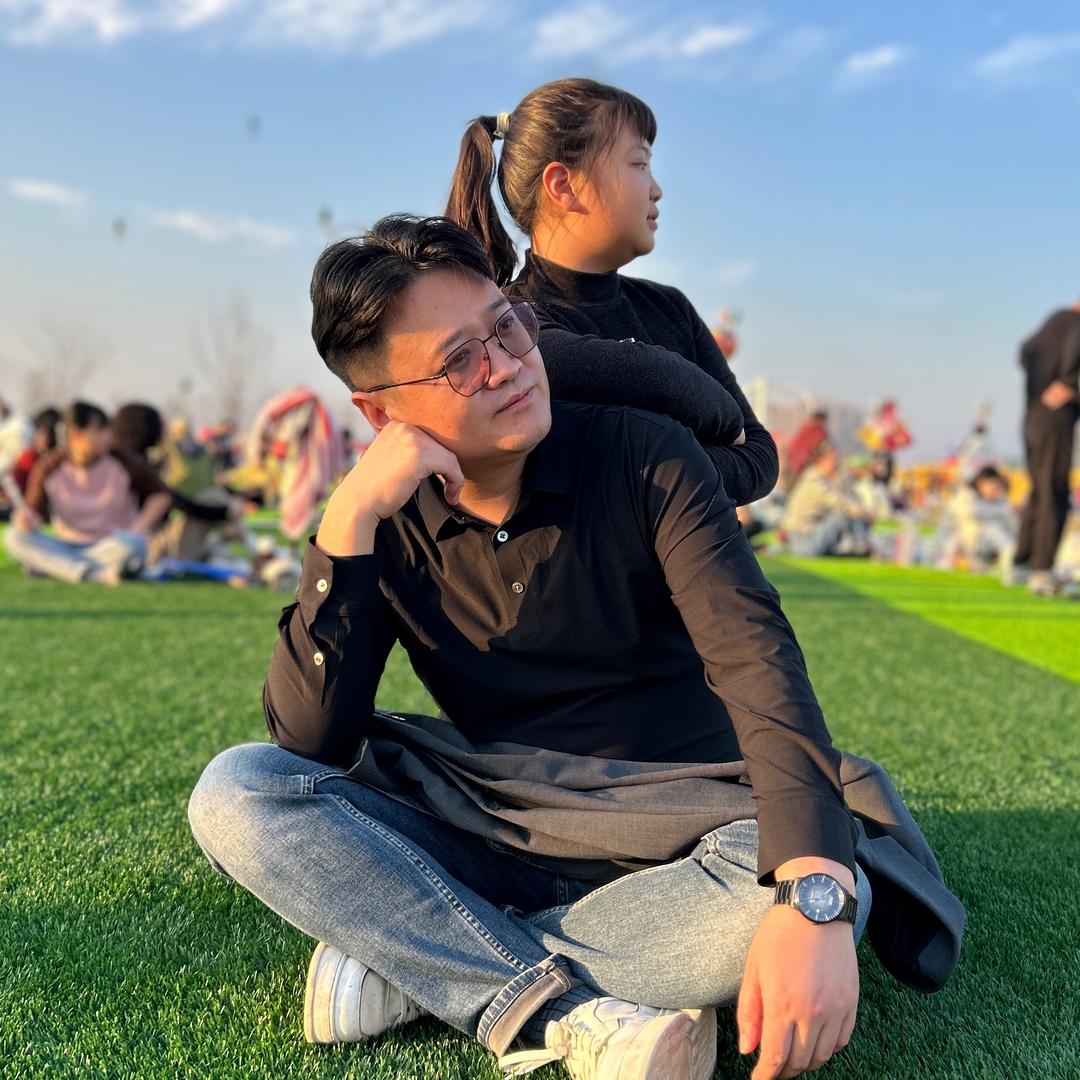 半杯白酒品美食