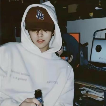 98 ᵕ̈