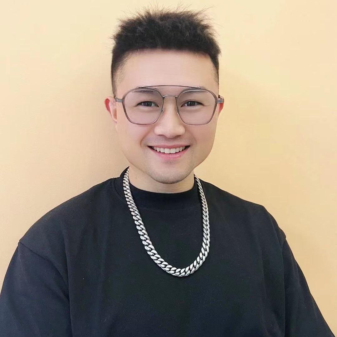 高阳妙丝男士设计小鹏