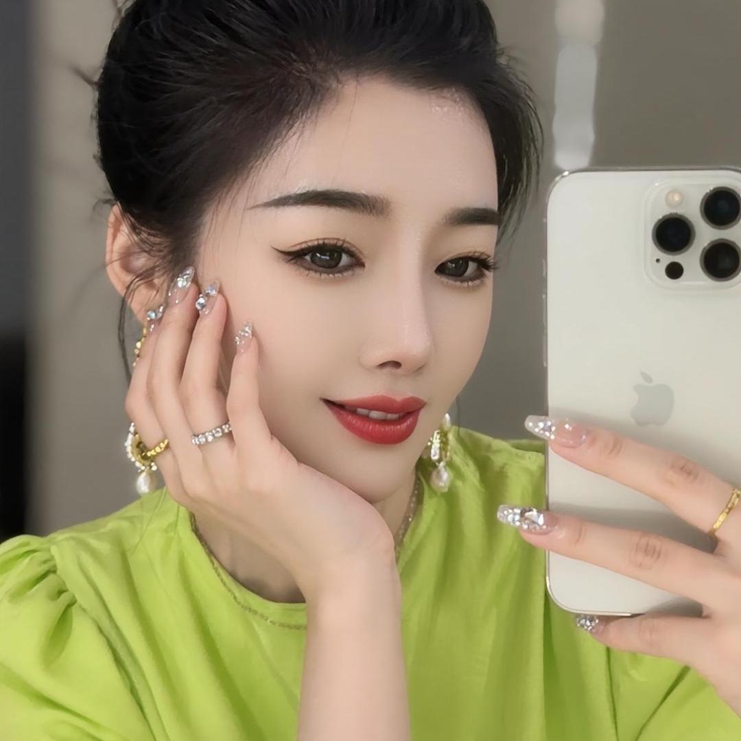 刘美美🌹