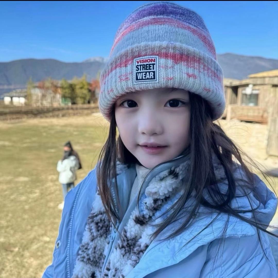 ᴄɪʀᴄᴜʟᴀʀ.