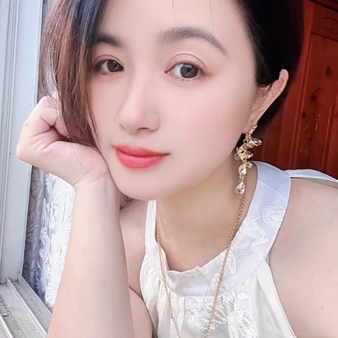 玉玉👄🦋🦋