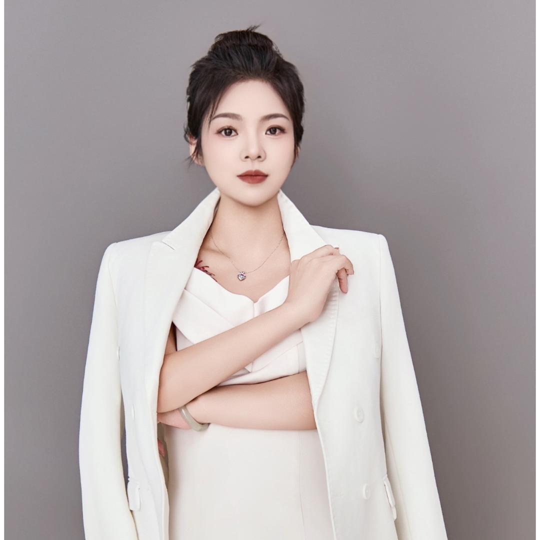 天宝喜瑞娟子经理