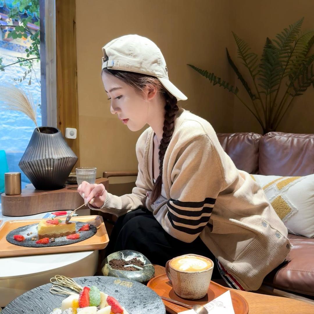 珊珊.❀