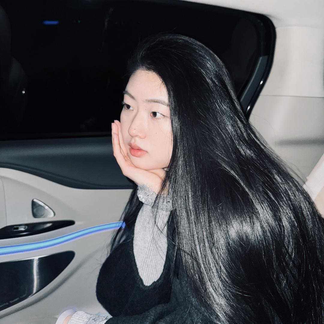 袁文沁Queenie