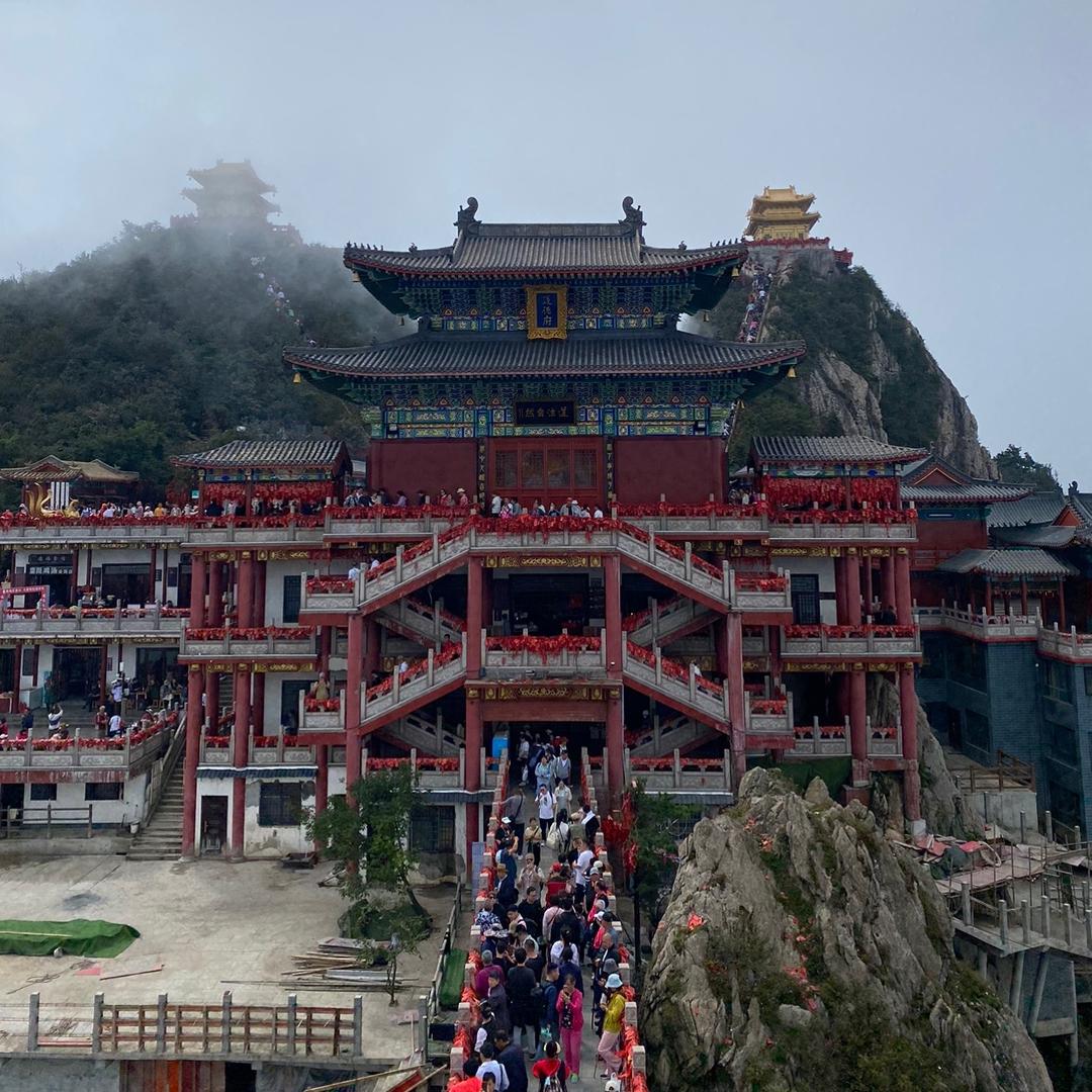 《凡心散人》