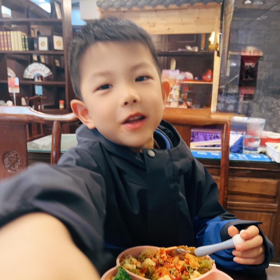 王小文