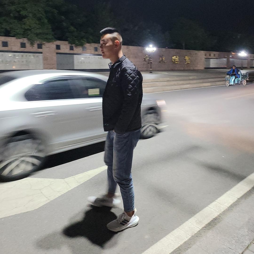 许你春秋.