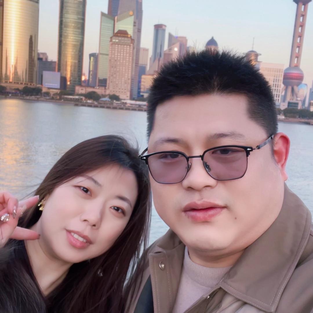 丁丁，为人民服务