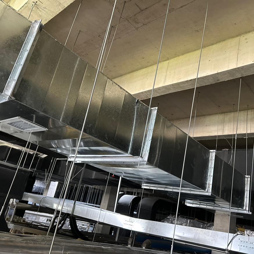 诚信通风装潢部...李