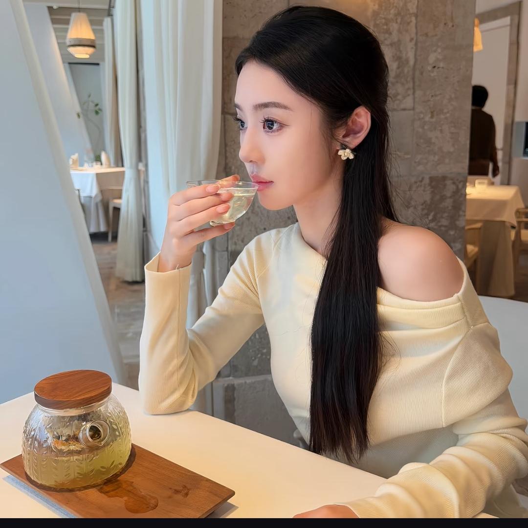 冯小妹（看主页领族谱💓）