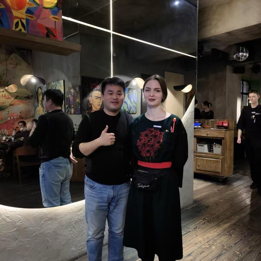 董老师 俄罗斯乌克兰交友