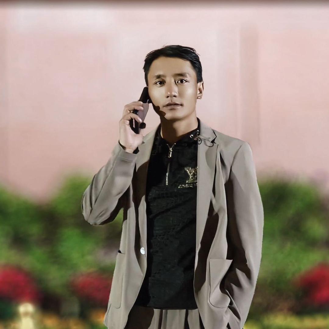 ╭(╯人间过客╰)╮🔥