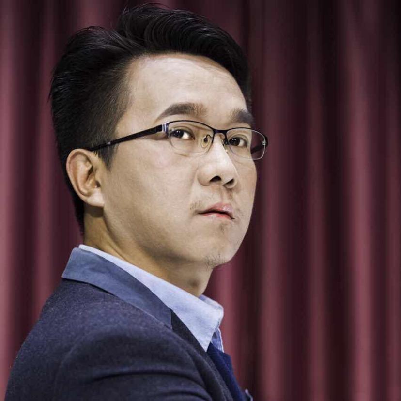 青岛装修勇哥-英皇装饰