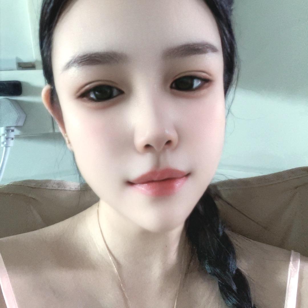 C C  依依不舍