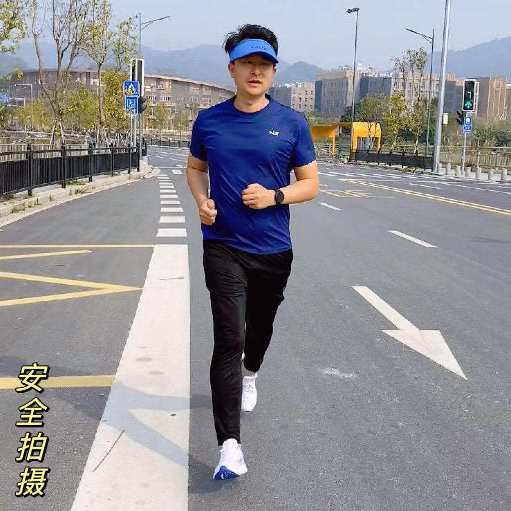 大伟爱跑步