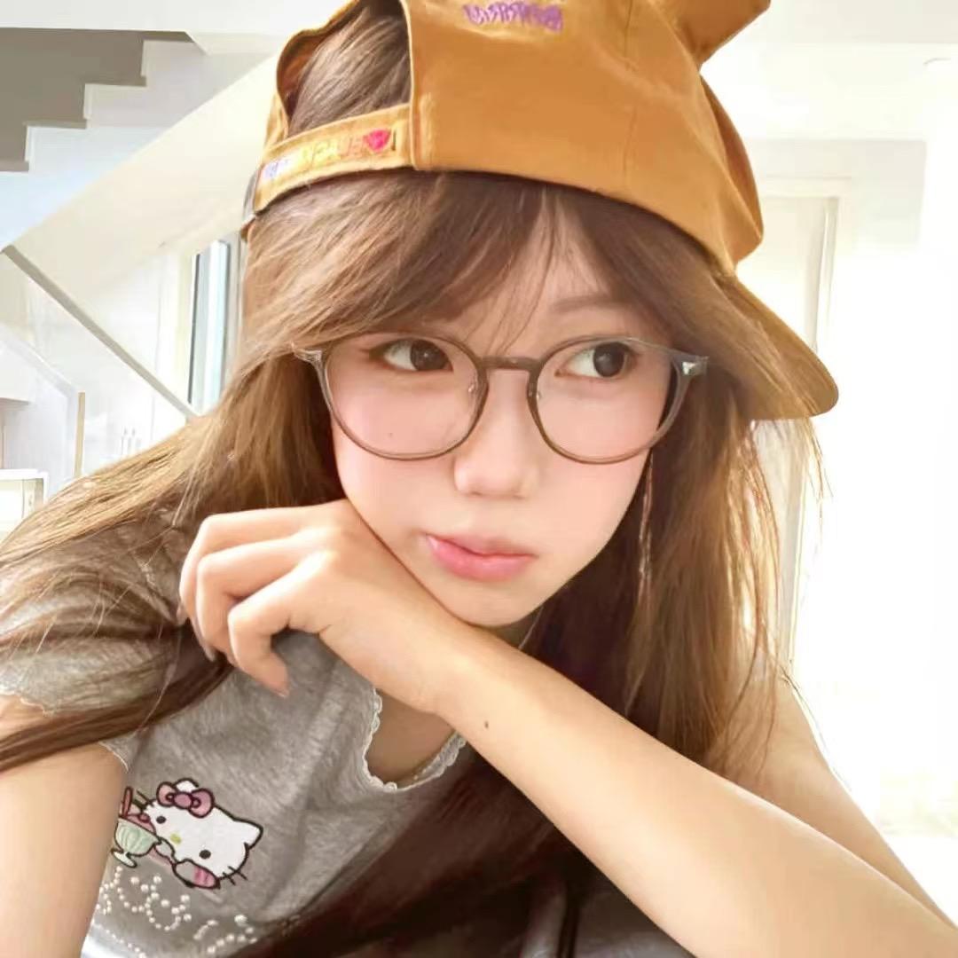 A.萱