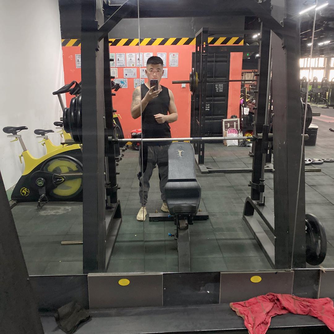 一   路   向   钱   💰