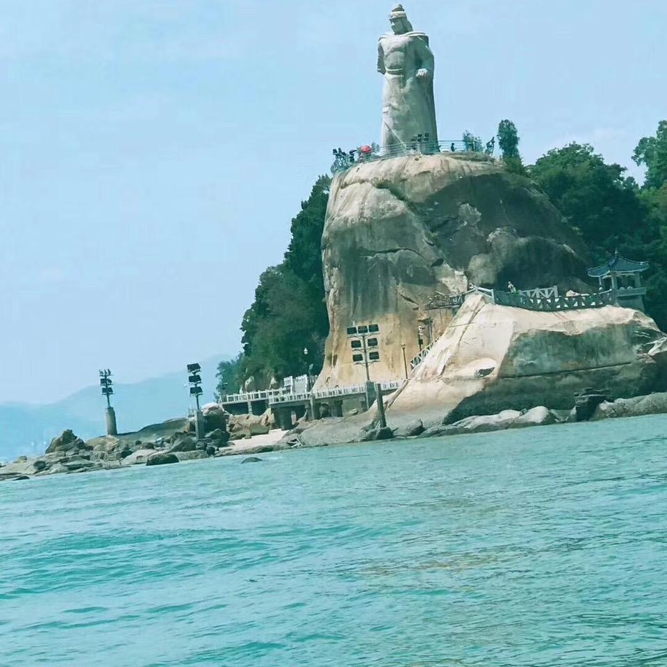 喜洋洋🌹：