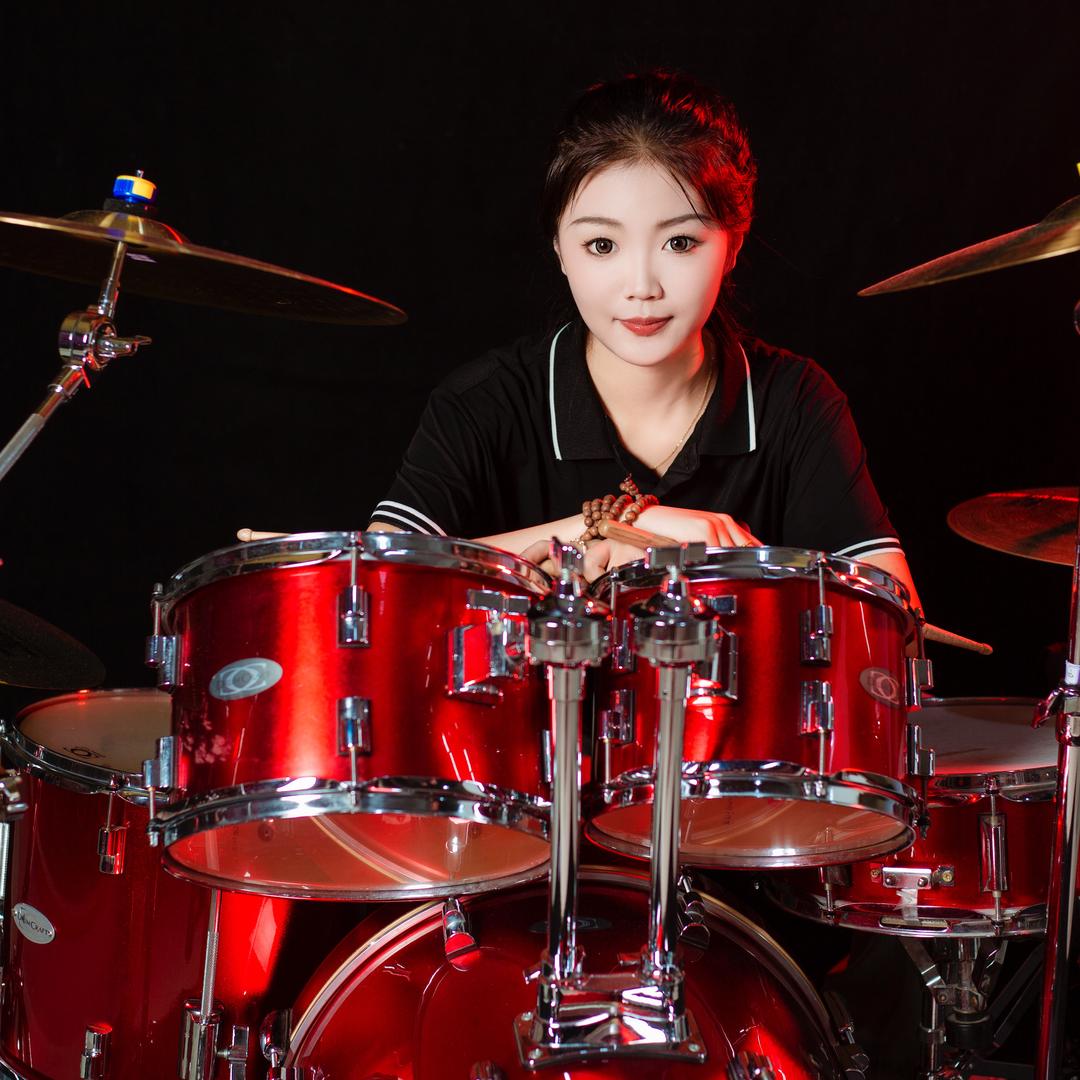 闻喜九拍聪聪老师