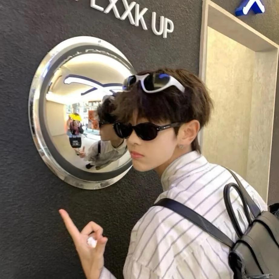 wk酒吧小鱼