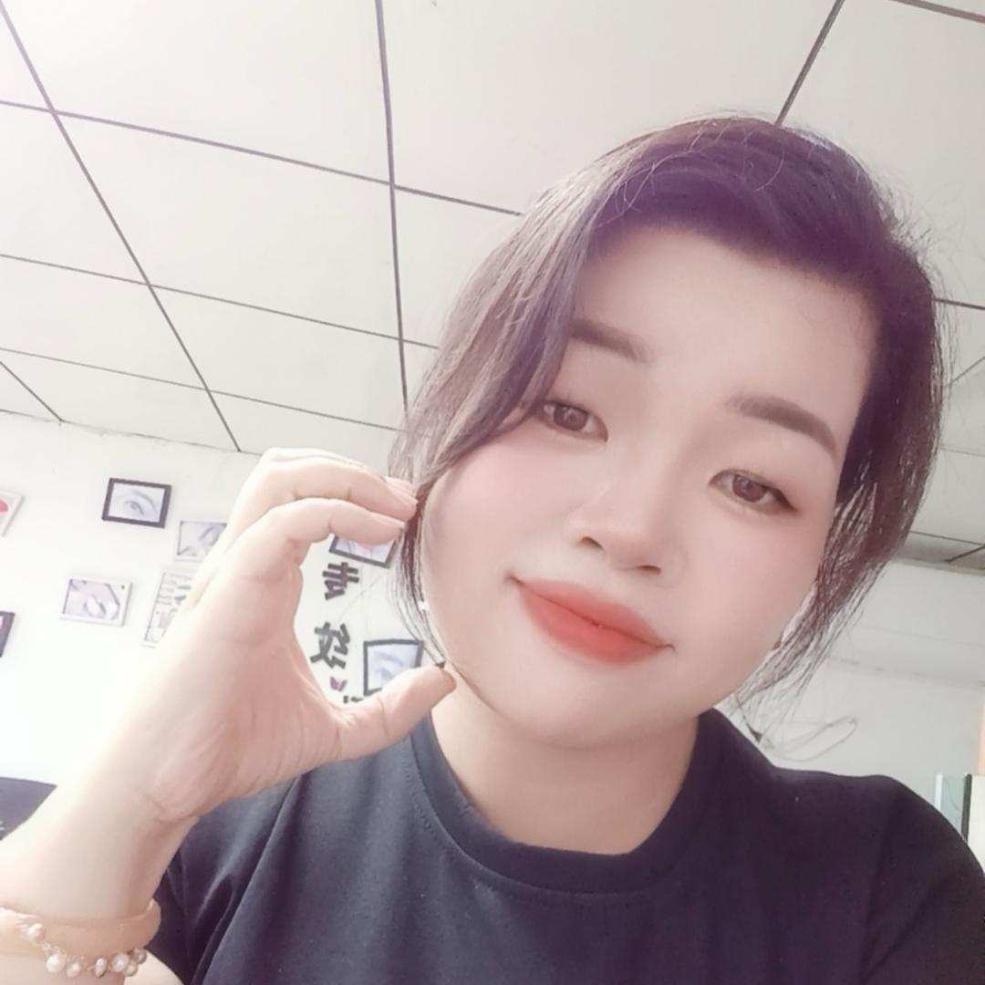 CC爱穿搭爆爆