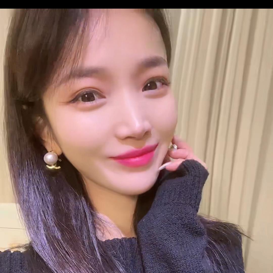 @允儿