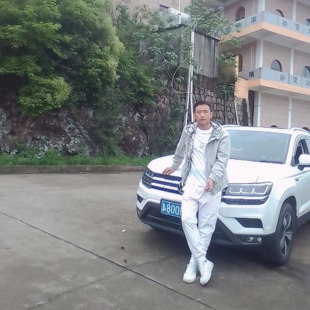 一人一车一世界