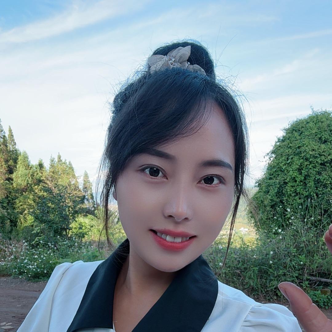 杨素素