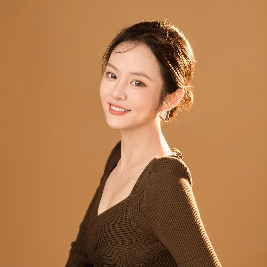 FINDU全球婚恋机构白老师