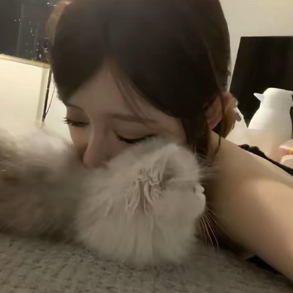 @奶茶³分甜𖠚ᐝ